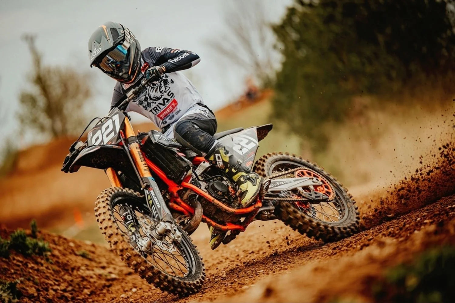 How to Choose the Perfect Electric Dirt Bike for Adults: Expert Tips