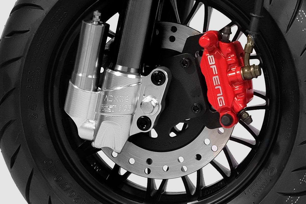 F6 - Front and rear brake pads